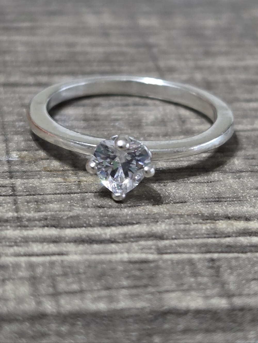 Authentic Pandora Clear Heart Solitaire Ring